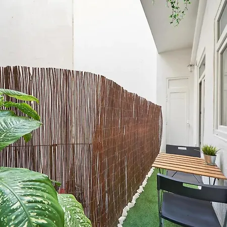 Sara Lisboa Apartment Апартаменты *